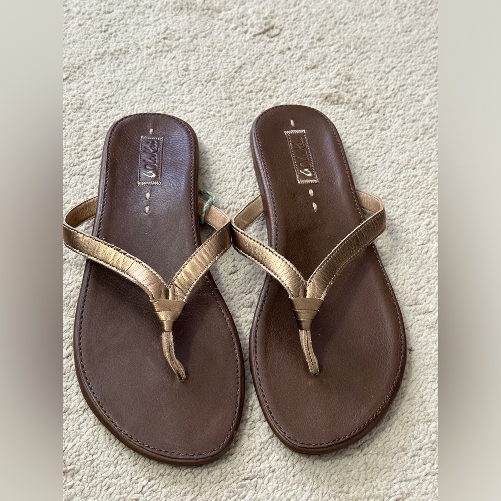 OluKai Bronze Sandal NEW size9